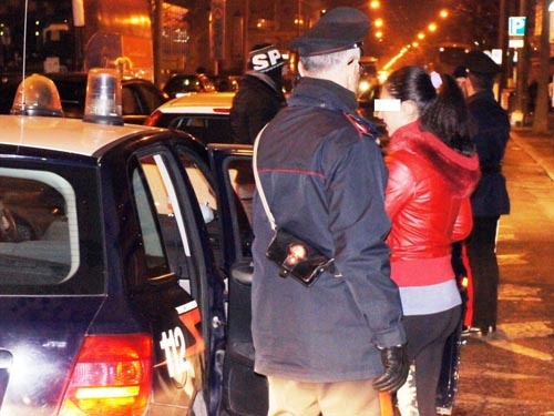 500-375-gallery-prostitute-14-dicembre6