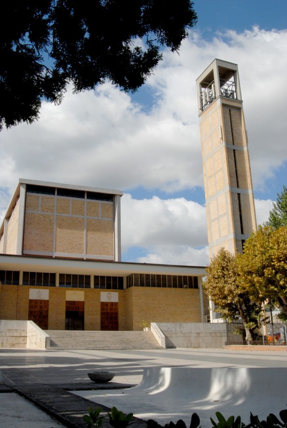 Nuova_Chiesa_parrocchiale_SS._annunziata